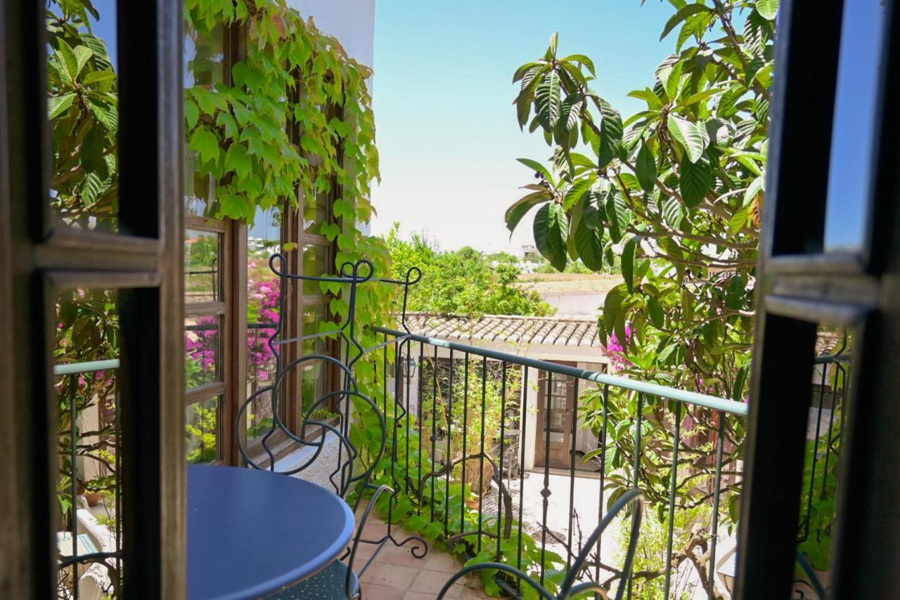 Uma Casa A Beira Sol Bed & Breakfast Lagos Ngoại thất bức ảnh