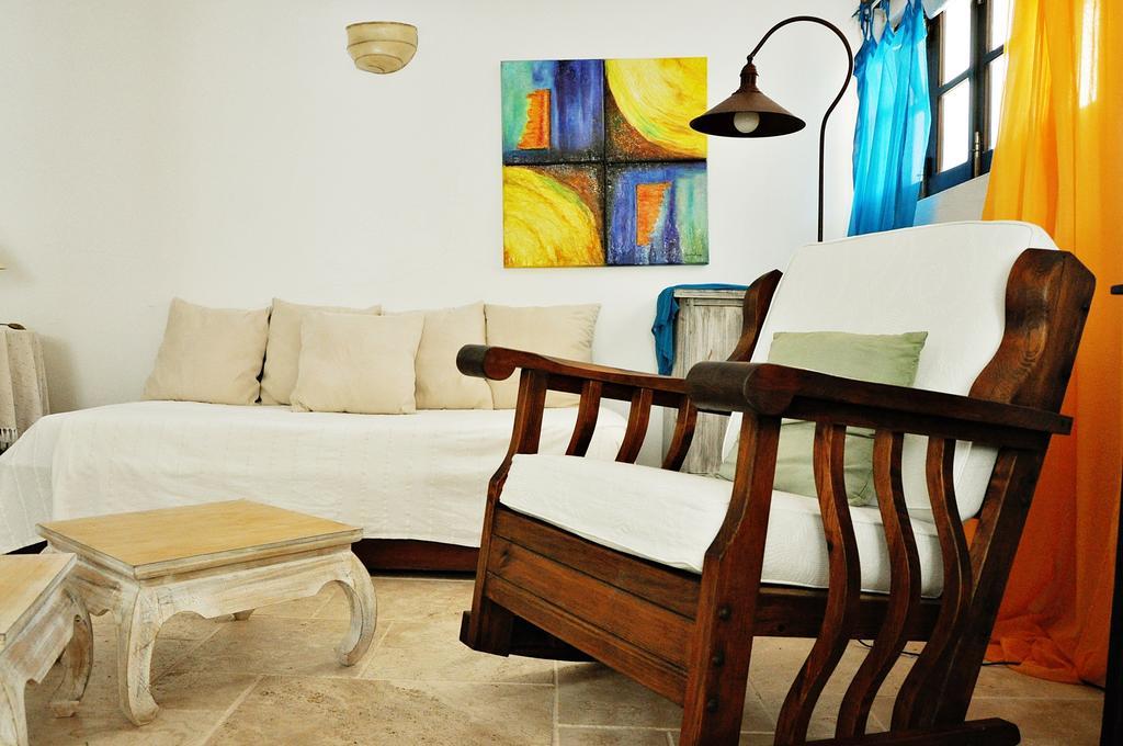 Uma Casa A Beira Sol Bed & Breakfast Lagos Ngoại thất bức ảnh